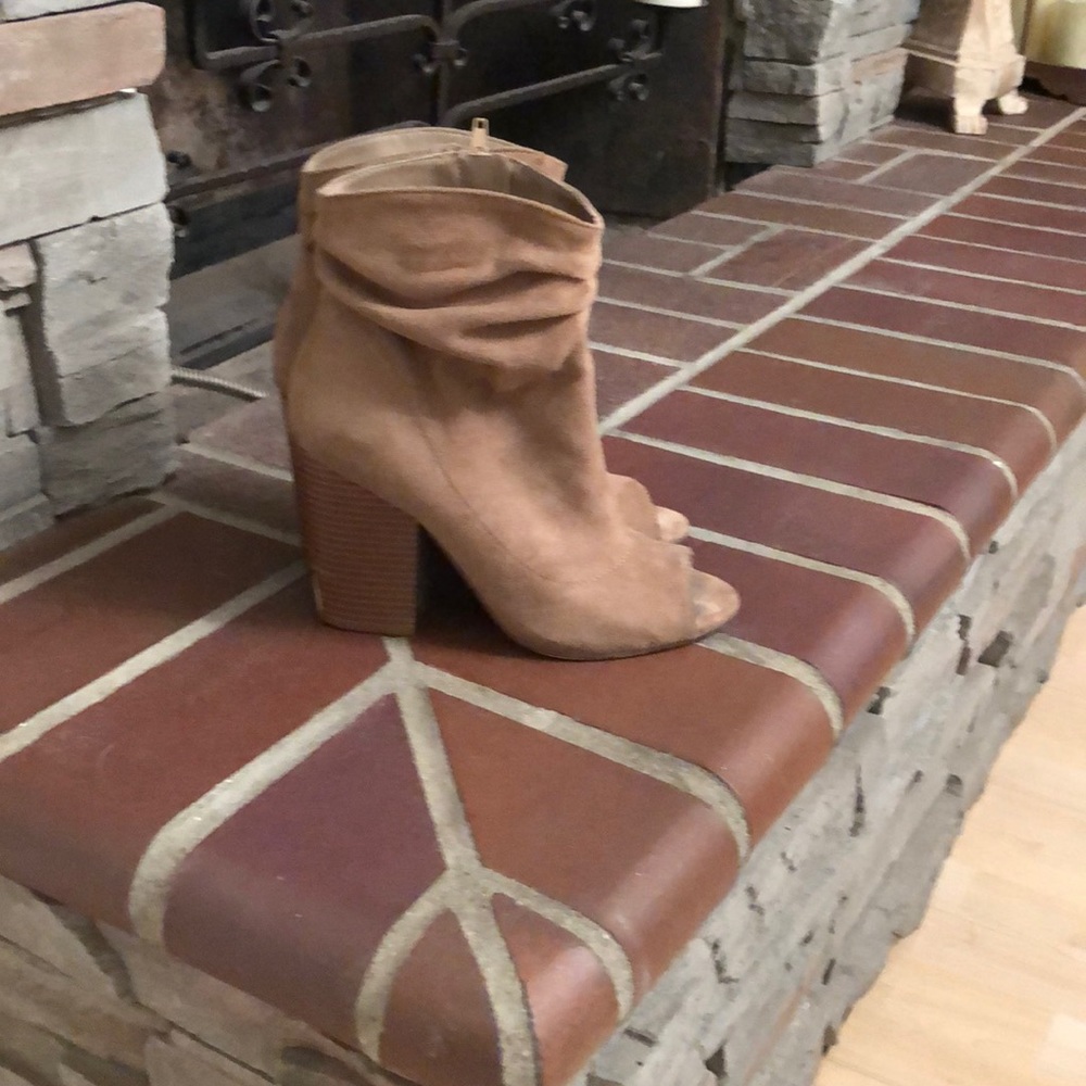 Ankle booties